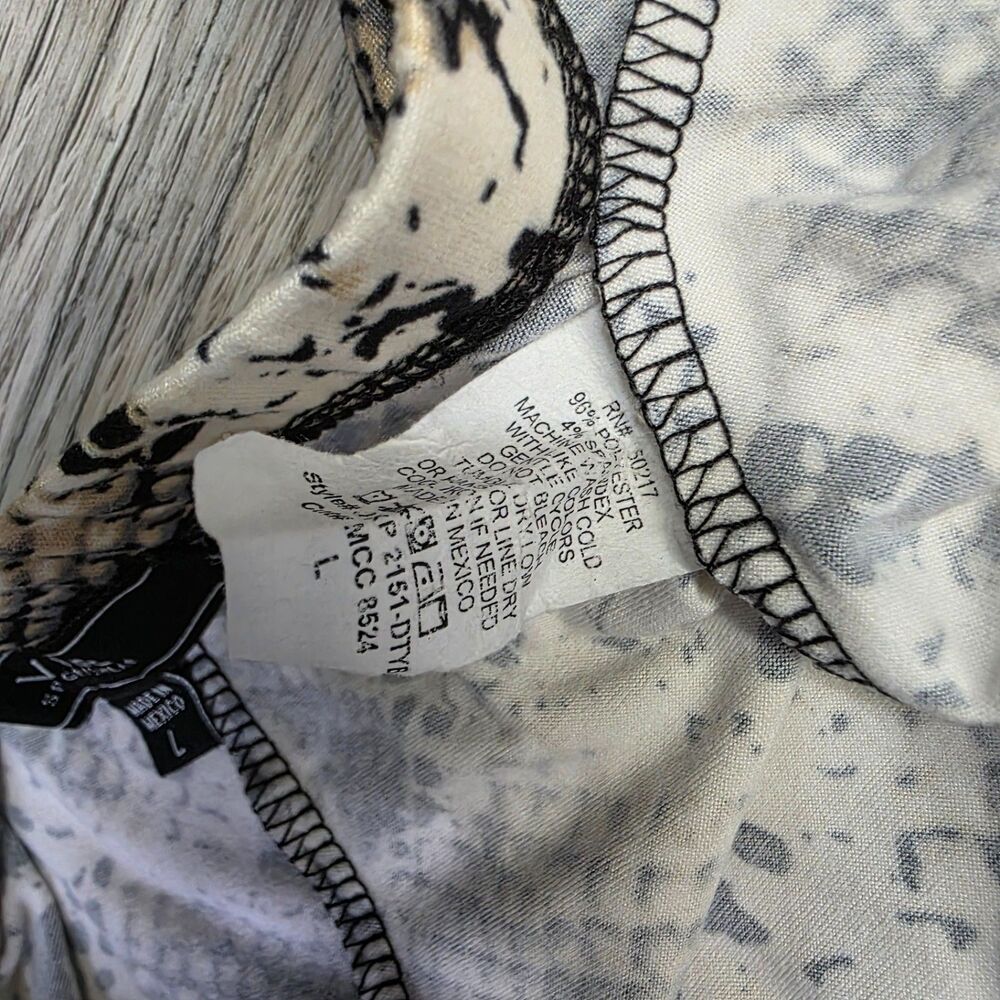 VIBE Snakeskin Print Flare Pants | High Rise Bell Bottoms | Large - Picture 5 of 8